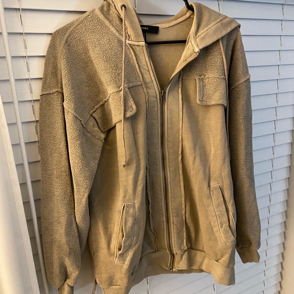 Forever 21 Men's Tan Zip-Up Sweater